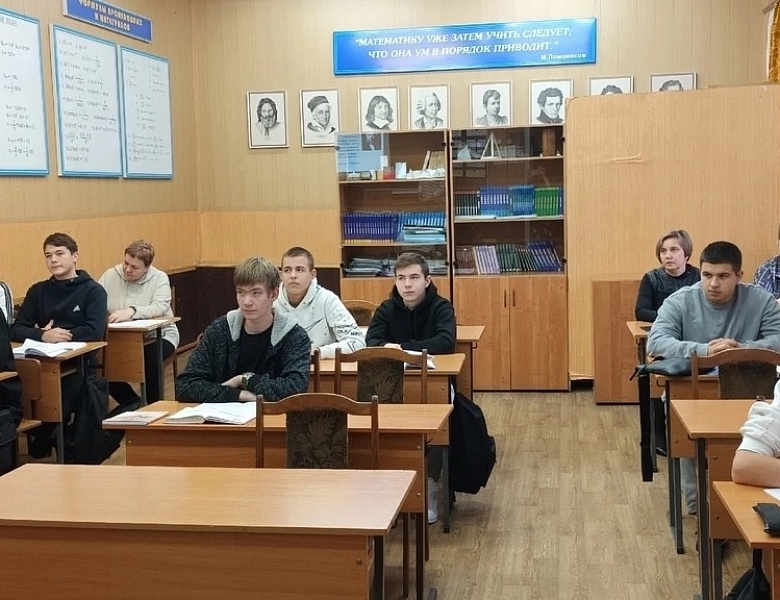 Открытый урок математики на тему: «Иррациональные уравнения» 
