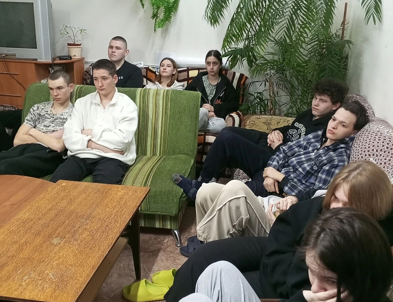 Патриотический киновечер в общежитии