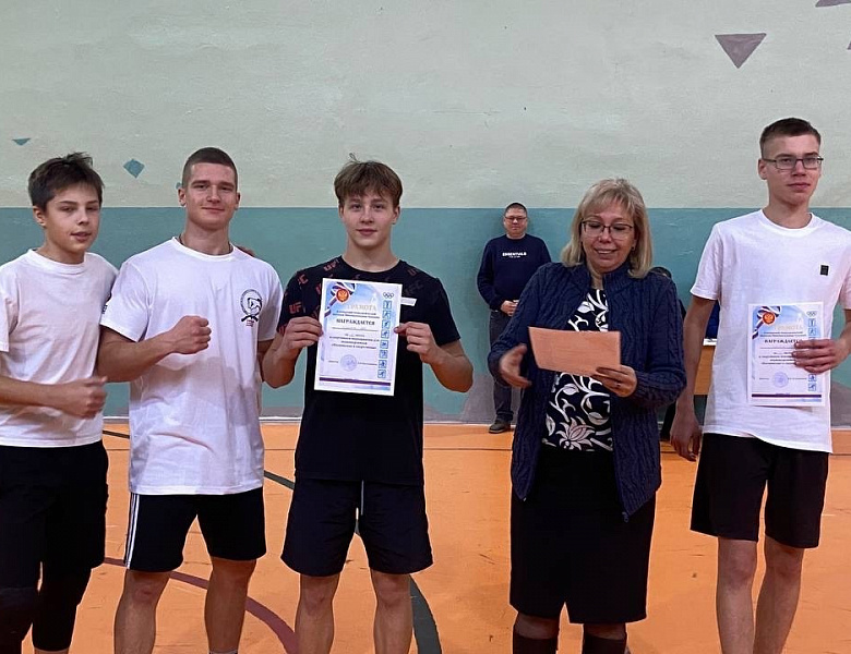 Спортивно-конкурсная программа «Посвящение в спортсмены»