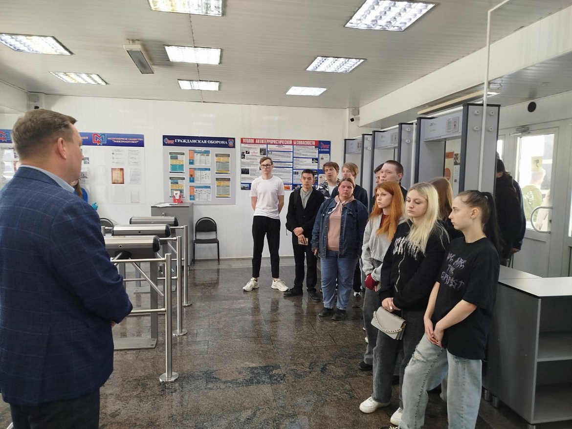 Студенты-выпускники совершили экскурсию на предприятие АО "Электроавтомат" 