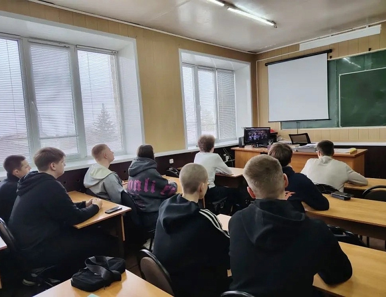 Просмотр фильма об уроженце Чувашии Владимире Николаевиче Семенове