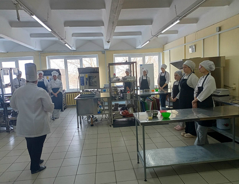 Открытый урок на тему «Приготовление Кейк-попсов»