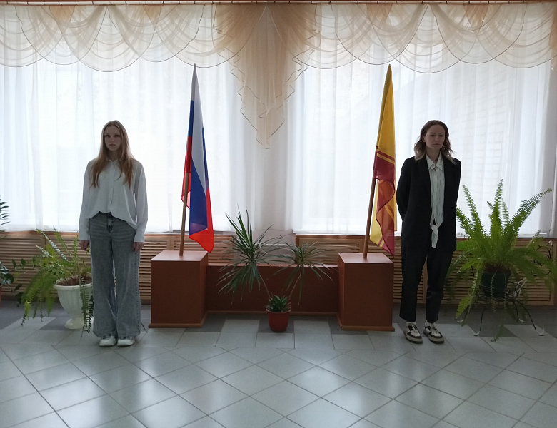 Вынос флагов 6 октября