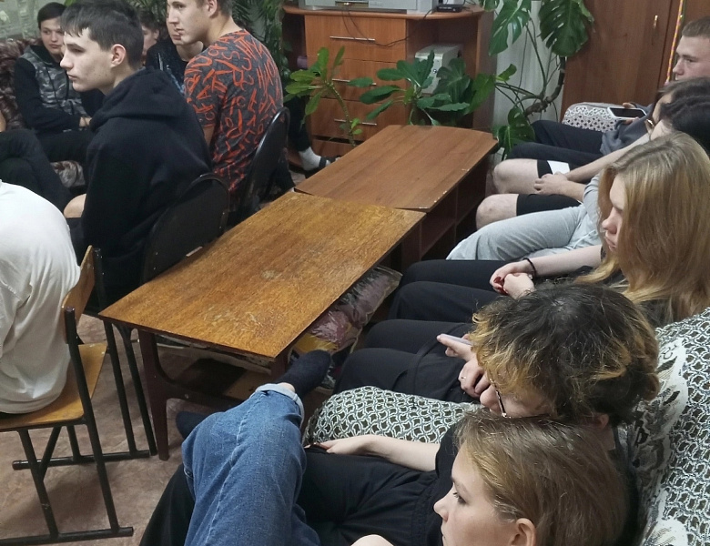 Просмотр патриотических фильмов
