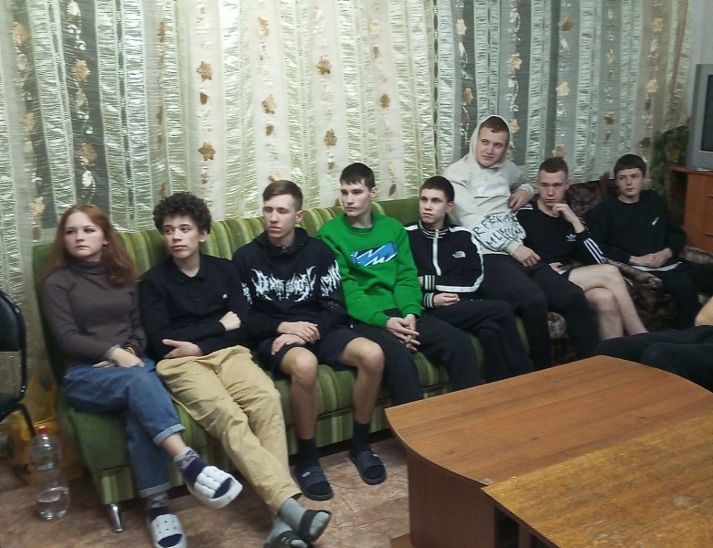 Патриотический киновечер в общежитии