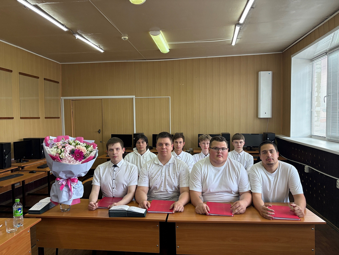 Код победы! Выпускники защищают дипломы!