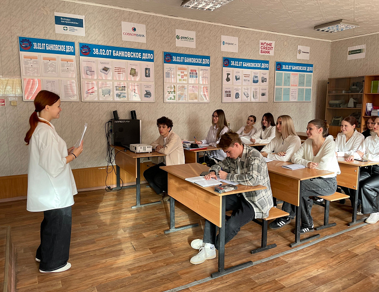 День самоуправления в Алатырском технологическом колледже: студенты у руля!