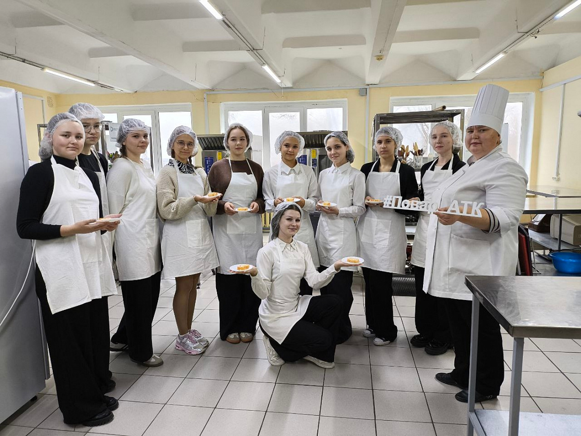 «Омлет с ароматом будущего: школьницы открыли секреты кулинарного мастерства!»