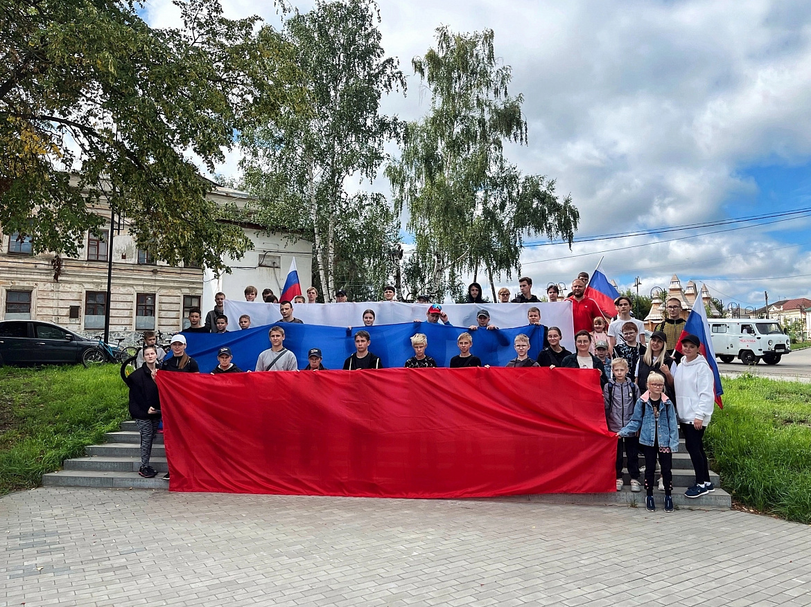 Велопробег в честь Дня Российского Флага