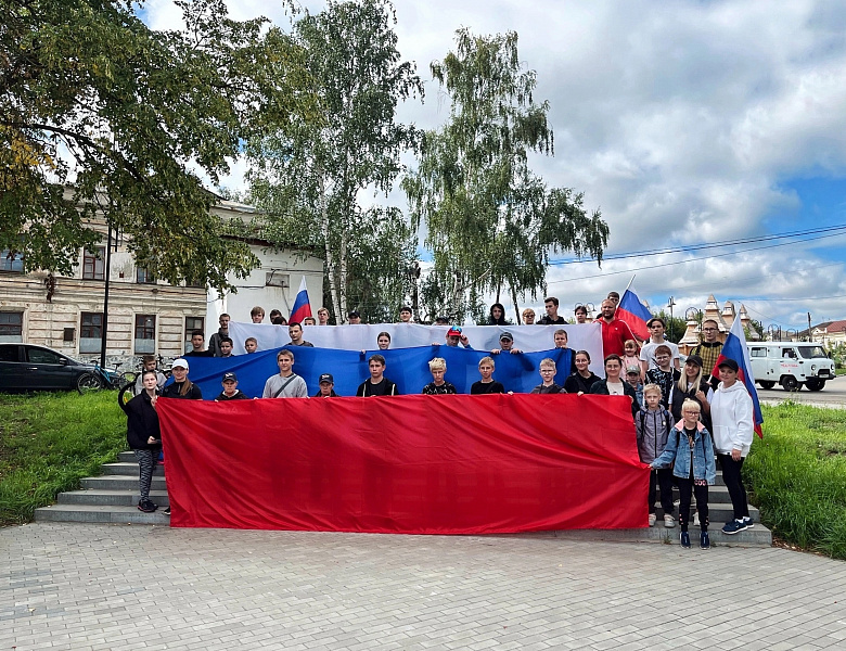 Велопробег в честь Дня Российского Флага