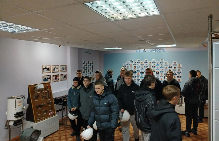 «Неделя без турникетов»: наши студенты — на Алатырском механическом заводе!