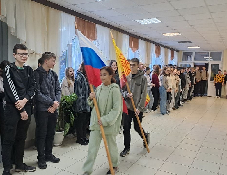 Вынос флагов 14 октября