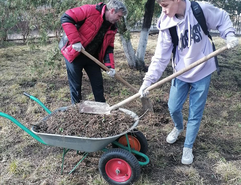 Наводим порядок на территории 1 корпуса