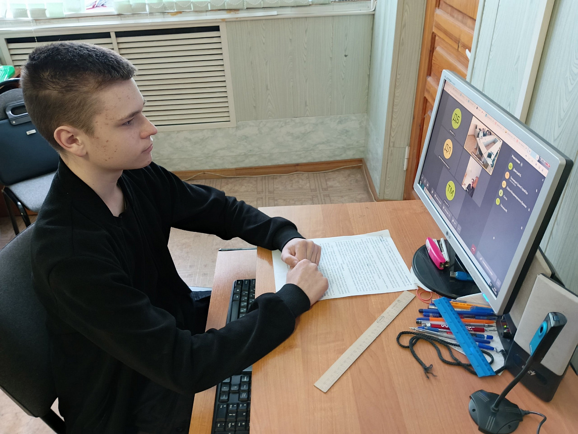 3 место на XII Межрегиональной конференции - фестивале «Научно-практическая деятельность как средство становления профессиональной компетентности обучающегося системы профессионального образования»
