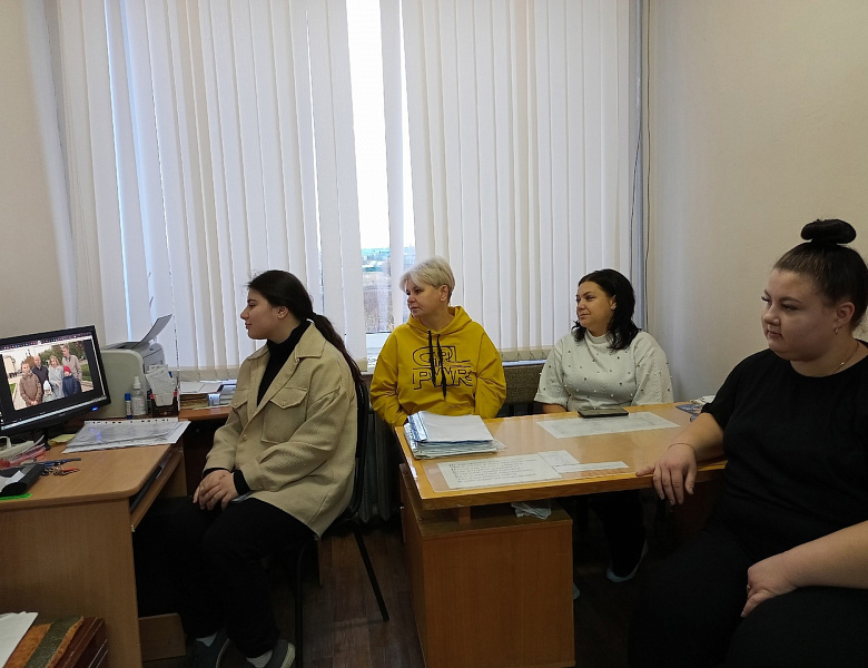 Разговоры о важном. Как создать крепкую семью: День отца и День матери